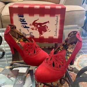 Miss Fire red suede shoes size 38